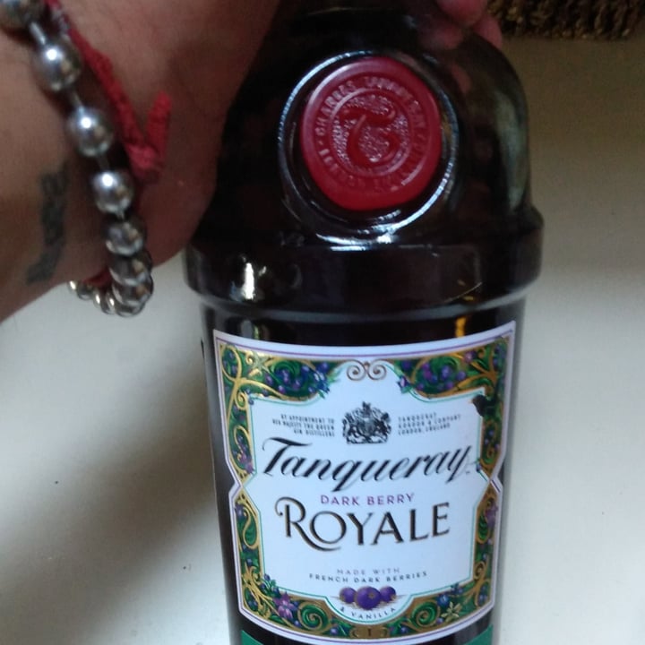 photo of Tanqueray gin berry's shared by @marenv on  21 Feb 2023 - review