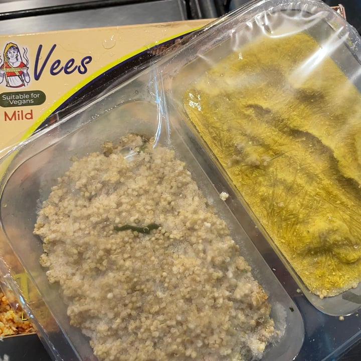 photo of Vee's Tarka Dal with Quinoa shared by @sarahjeggle on  23 Apr 2023 - review