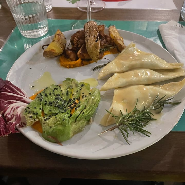 photo of Brac Agnolotti prugna e cipolla shared by @lucykyra on  22 Jan 2023 - review