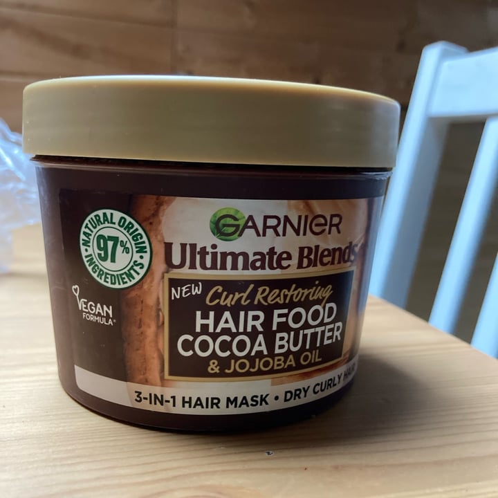 photo of Garnier 3 in 1 hair food burro di cacao shared by @valedv on  13 May 2023 - review