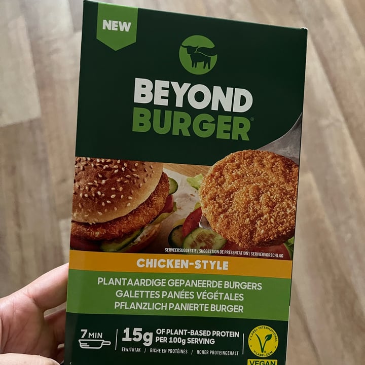 photo of Beyond Meat beyond burger chicken-style shared by @merlino93 on  28 Jul 2023 - review