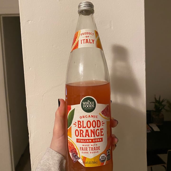 photo of Whole Foods Market Organic Blood Orange Italian Soda shared by @emmajoelle on  10 Apr 2023 - review
