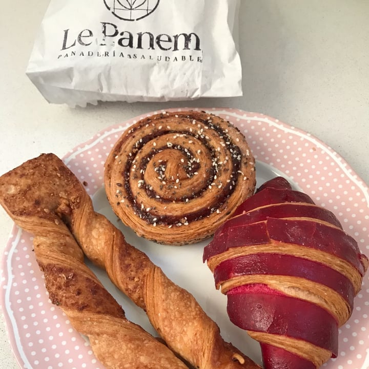photo of Le Panem Nut puff shared by @signorinaluciana on  19 Apr 2023 - review