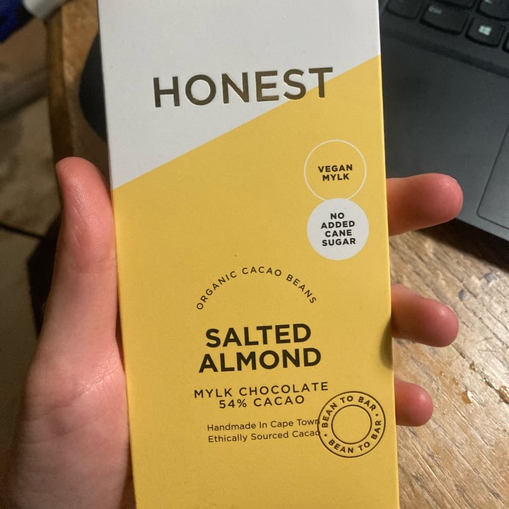 photo of Honest Chocolate Salted Almond shared by @chello95 on  30 Jun 2023 - review