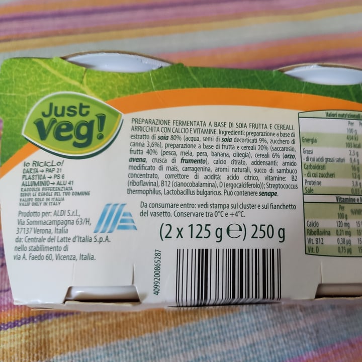 photo of Just Veg! (ALDI Italy) Yogurt soia frutta e cereali shared by @ziafe on  05 May 2023 - review