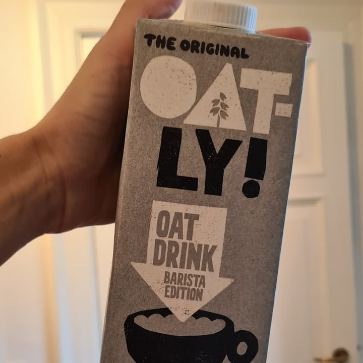 photo of Oatly Oat Drink Barista Edition  shared by @densky on  09 Mar 2023 - review