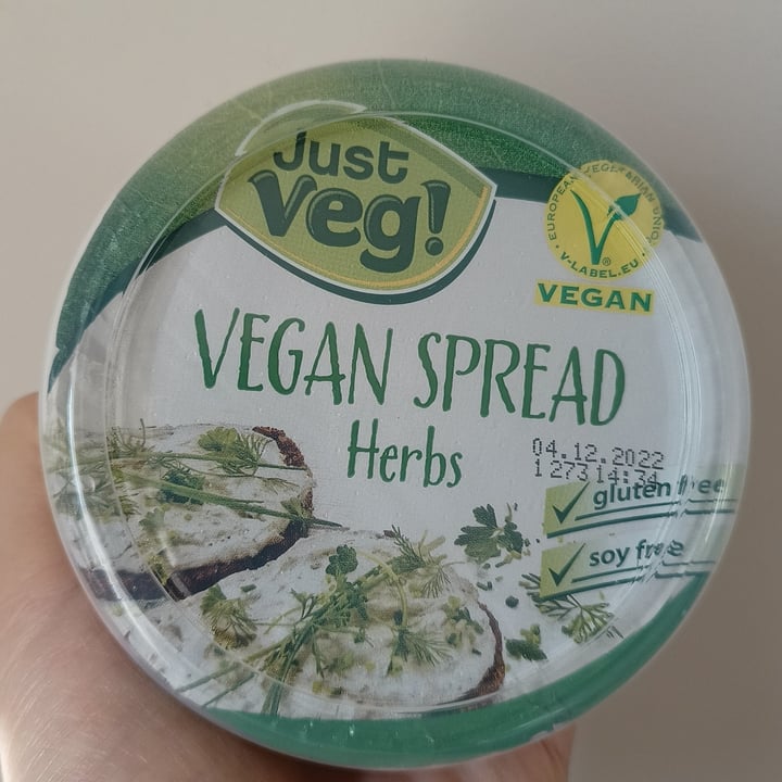 photo of Just Veg (ALDI España) Plain Spread shared by @rainbowgess on  11 Jan 2023 - review
