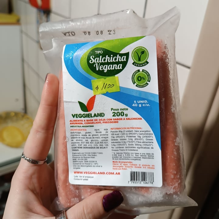 photo of Veggieland Salchichas Veganas shared by @dolceincubo on  08 Jun 2023 - review