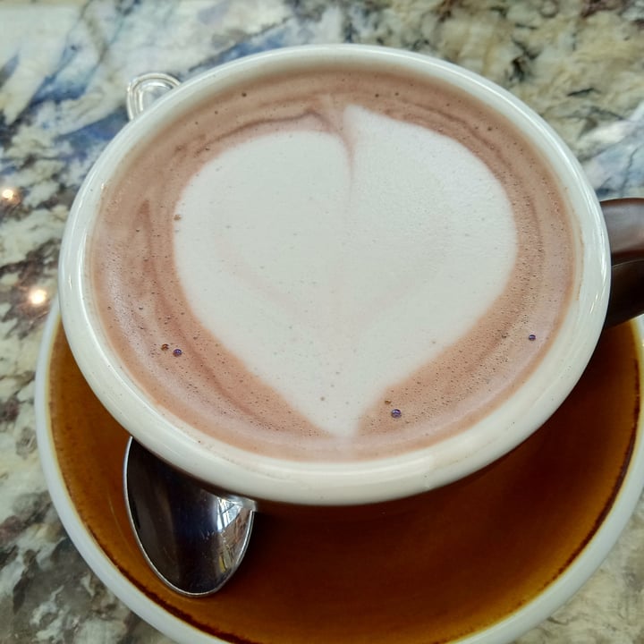 photo of Tiong Bahru Bakery hot chocolate shared by @veganspicegirl on  18 Jan 2023 - review