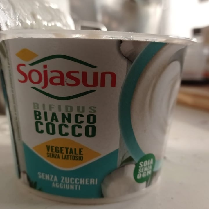 photo of Sojasun Bifidus Bianco Cocco shared by @silvanadessi on  15 Jan 2023 - review