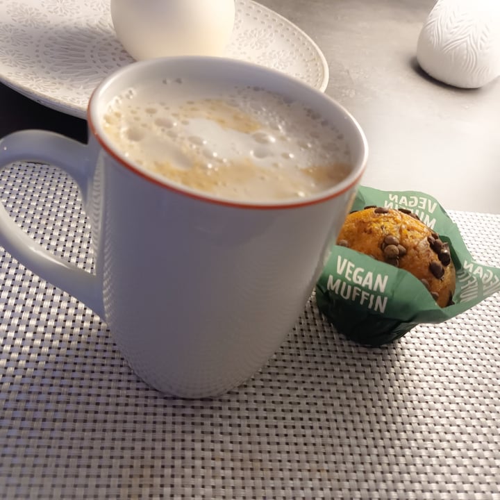 photo of Lidl Vegan Muffin shared by @simomalu on  21 Apr 2023 - review