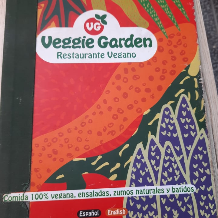 photo of Veggie Garden Hummus shared by @aleago on  15 Apr 2023 - review