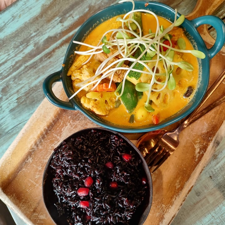 photo of Mango Hung Lay Curry shared by @littleredmushroom on  17 Mar 2023 - review