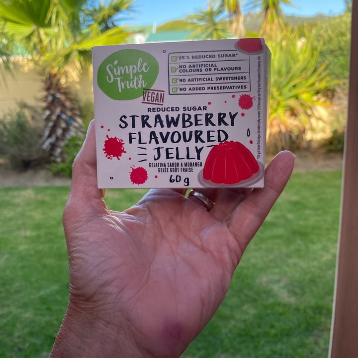 photo of Simple Truth Strawberry Flavoured Jelly shared by @marcytheresa on  26 Mar 2023 - review