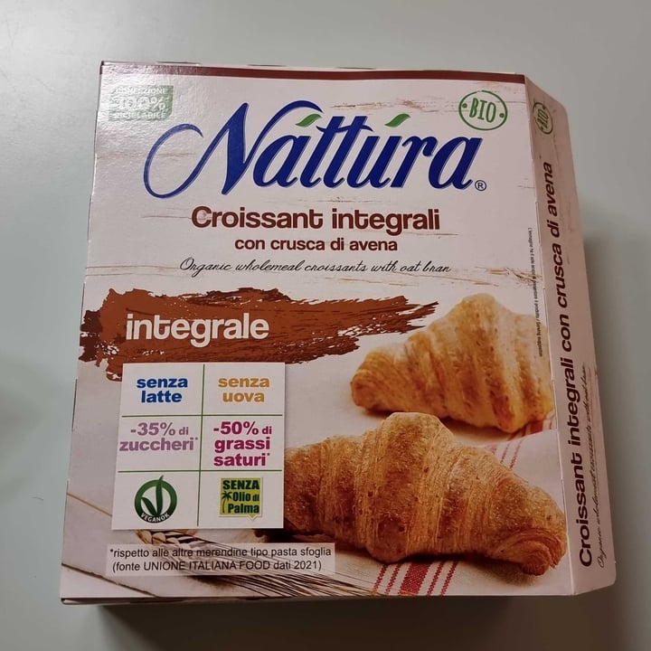 photo of Nattura Croissant intergali con crusca di avena shared by @euberta89 on  29 Apr 2023 - review