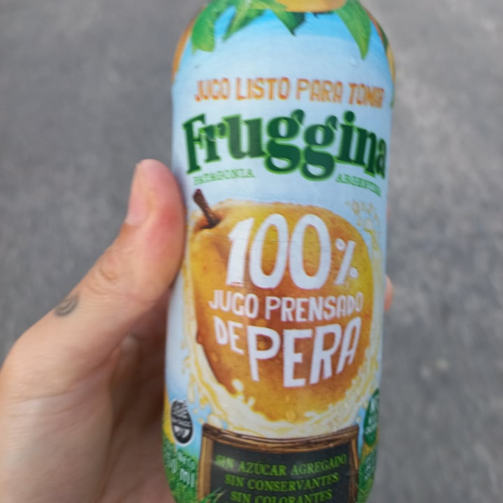 photo of Fruggina Jugo De Pera shared by @iaragonzalezz on  25 Feb 2023 - review