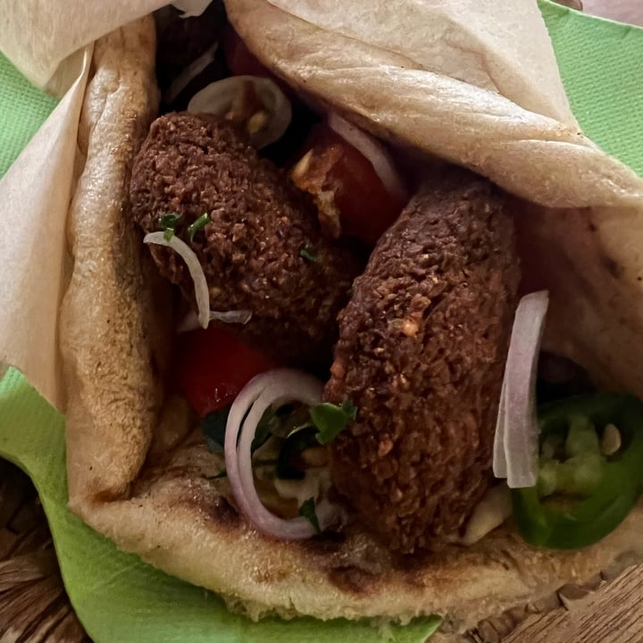 photo of Le Presine Volanti pita falafel shared by @moccymoccy on  25 Jan 2023 - review