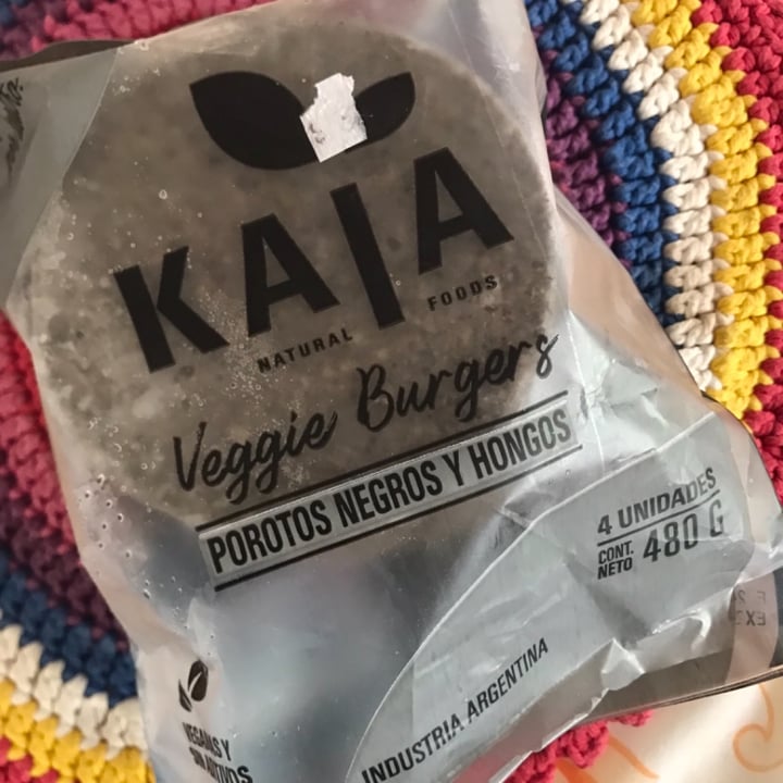 photo of Kaia Veguie Burguers De Porotos Negros Y Hongos shared by @valexika on  20 May 2023 - review