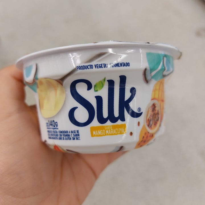 photo of Silk Yogurt de Mango y Maracuyá shared by @carinci on  26 Feb 2023 - review