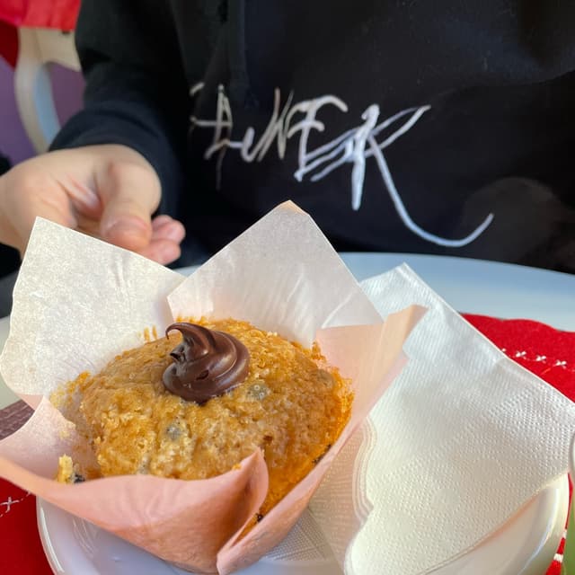 Photo of the dish “muffin alla crema di nocciole”