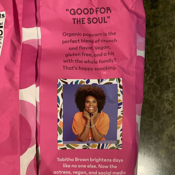 photo of Tabitha Brown Vegan Sweet & Salty Organic Popcorn shared by @tammydillon on  07 Feb 2023 - review