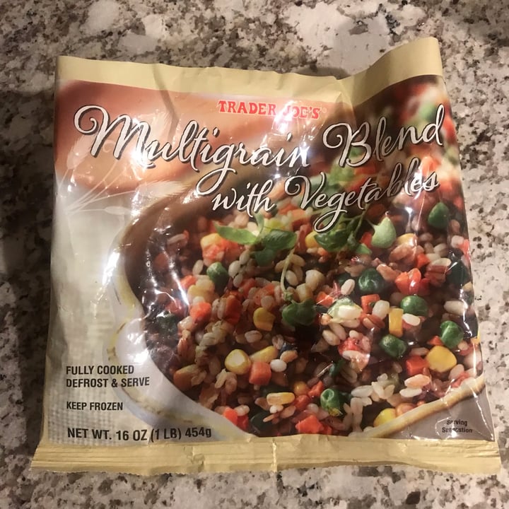 photo of Trader Joe's Multigrain Blend with vegetables shared by @karine1 on  27 Jan 2023 - review