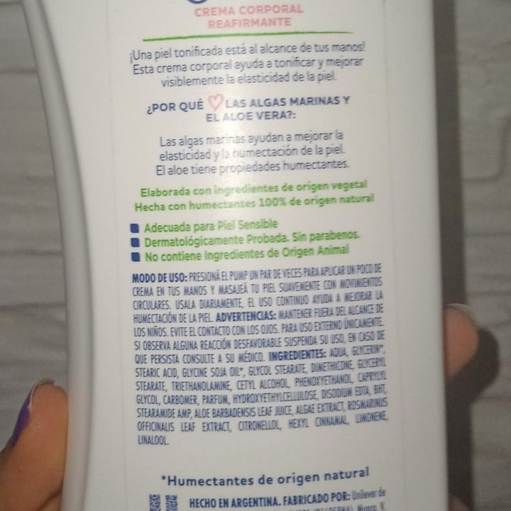 photo of St. Ives Reafirmante Crema Corporal Con Algas Marinas Y Aloe Vera shared by @altsca on  08 Jan 2023 - review