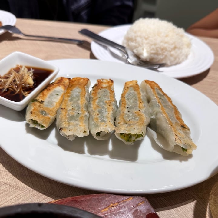 photo of VeganBliss 蔬福 homemade gyoza shared by @dafnelately on  30 Jul 2023 - review