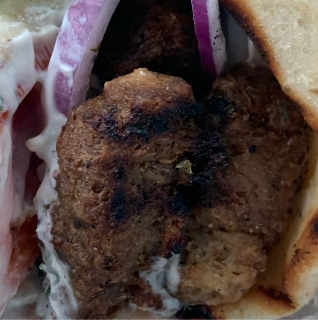 Photo of the dish “Agneau Shiitake / Lamb Shiitake Pita”
