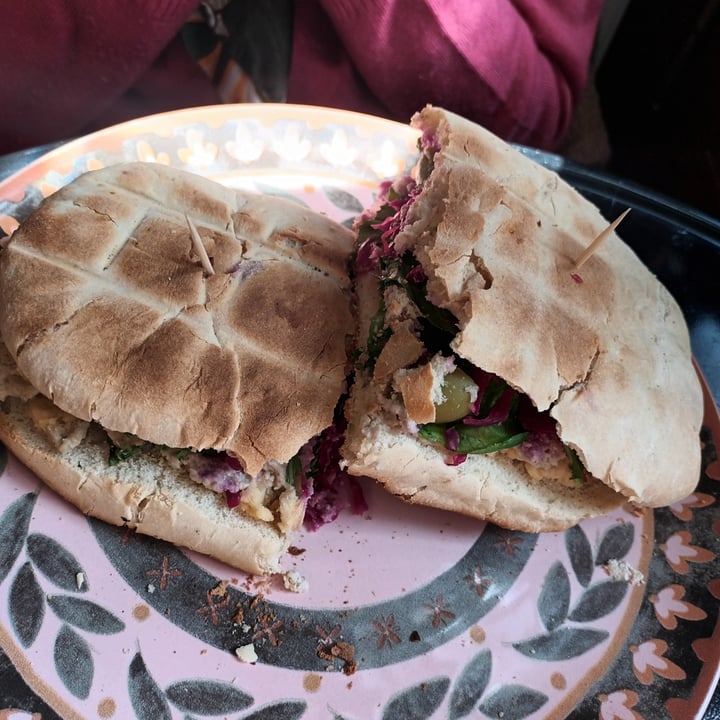 photo of Espacio Arvo Sandwich Veggie shared by @avrosario on  08 Aug 2023 - review