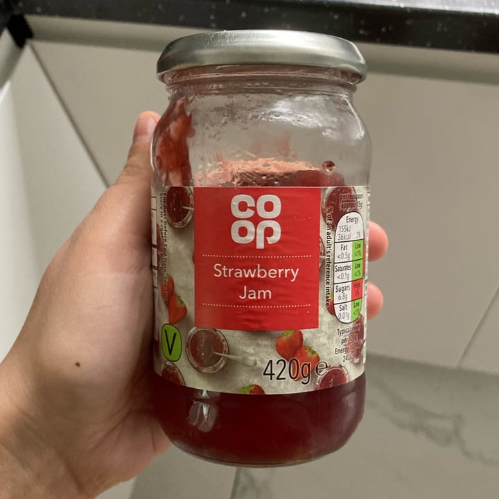 photo of Coop Strawberry Jam shared by @giuliacantamessi on  27 Mar 2023 - review