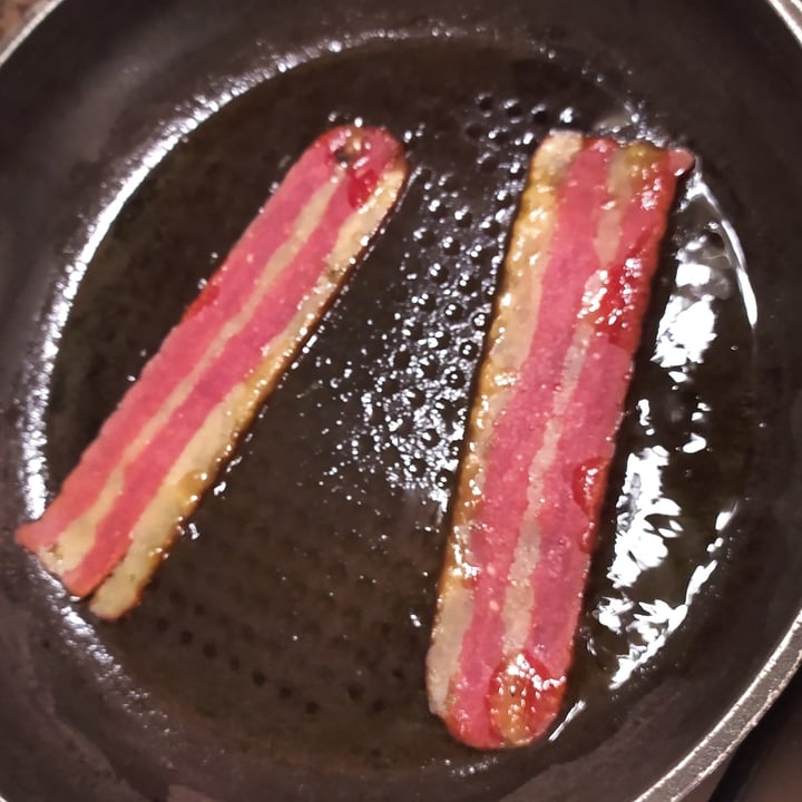 photo of Billie Green Veganer Bacon shared by @bratkart0ffel on  18 Feb 2023 - review