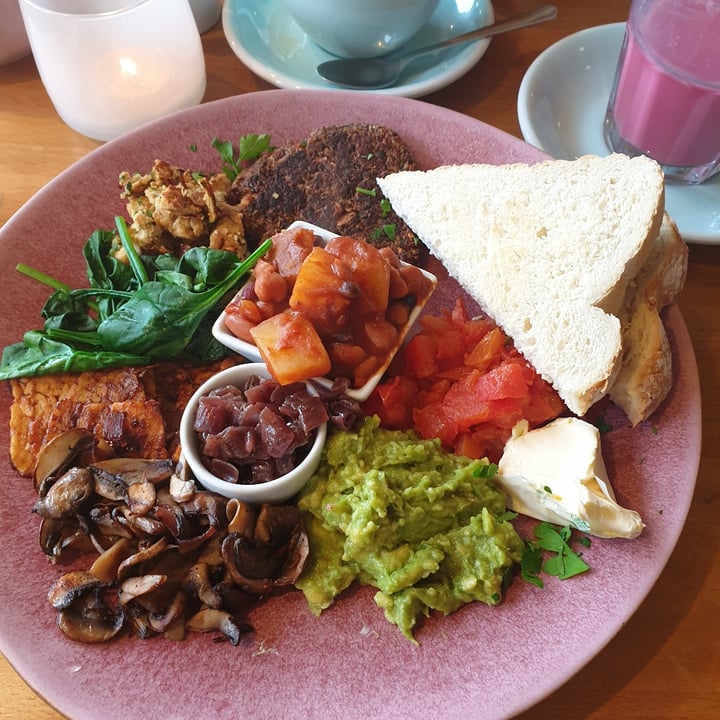 photo of Earthlings Breakfast shared by @sophgnome on  13 Jan 2023 - review