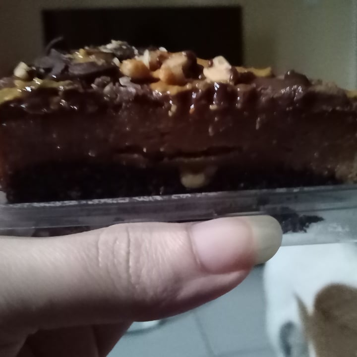 photo of Tortas Arroz Doce Torta brownie com creme de amendoim e paçoca e ganache de chocolate shared by @taciana on  01 Jul 2023 - review
