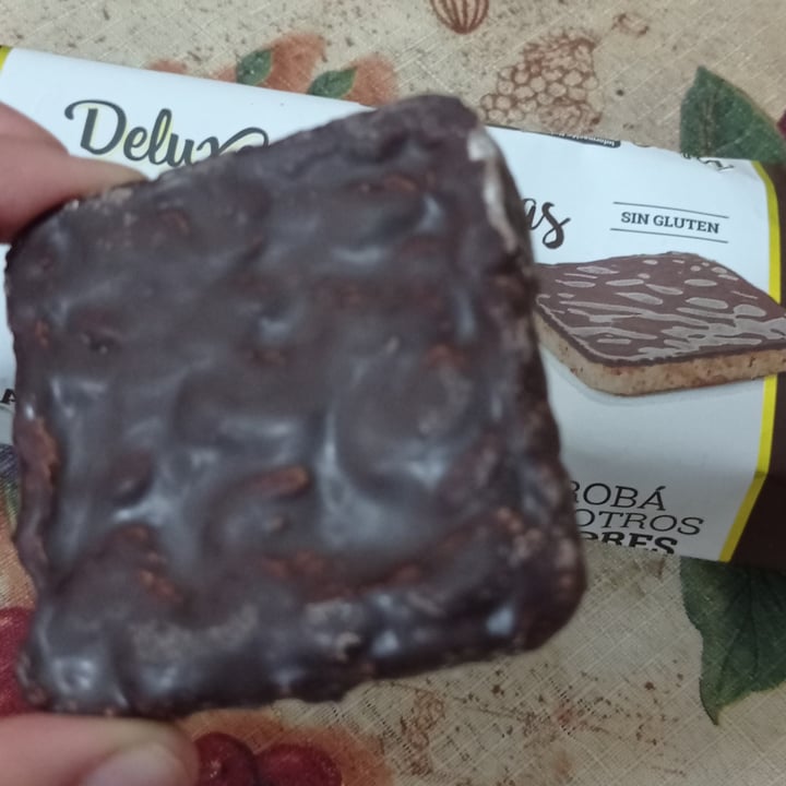 photo of Deluxe & Bla Bla Galleta de Arroz Bañana en Chocolate Negro shared by @isa256 on  07 Jun 2023 - review