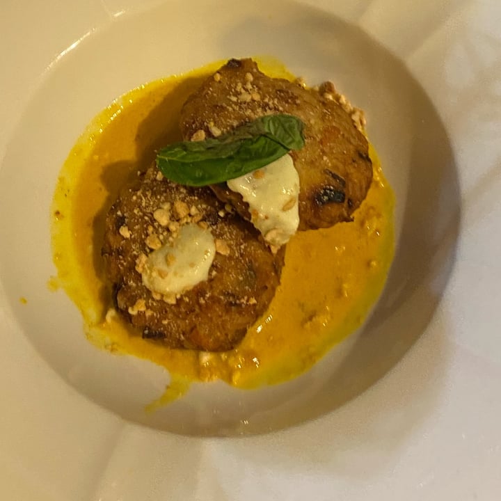 photo of SimBIOsi Organic Pizza and Lovely Food polpette un po fusion shared by @brenda90210 on  05 May 2023 - review