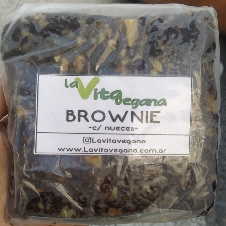 photo of La vita vegana Brownie con Nuez shared by @kaaar on  29 Mar 2023 - review