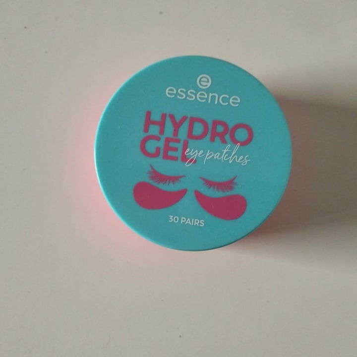 photo of Essence  hidro gel eye patches shared by @bunnyeco on  04 Aug 2023 - review