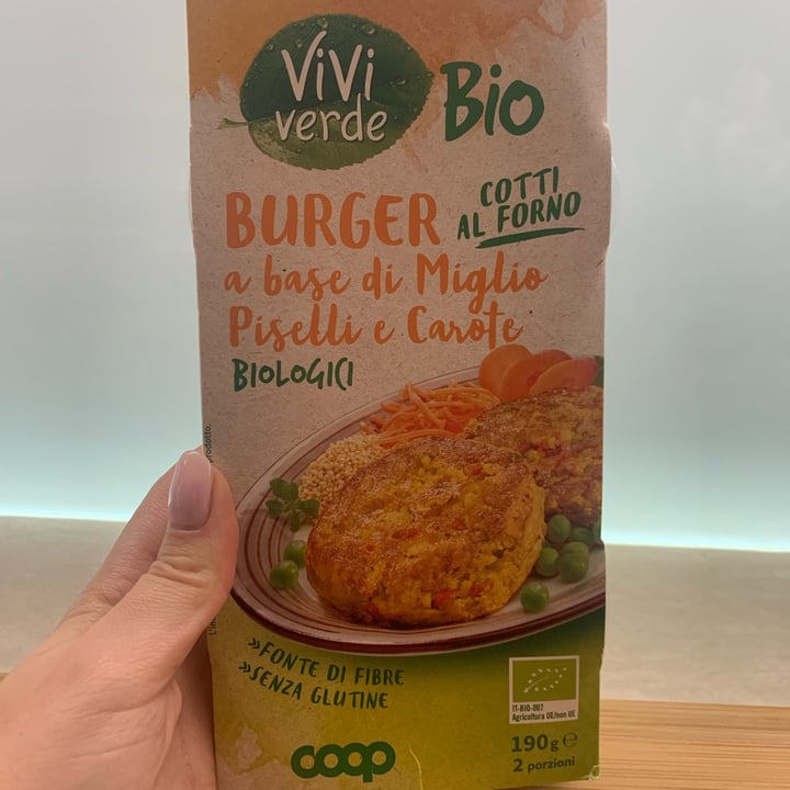 photo of Viviverde bio burger a base di miglio, piselli e carote shared by @carola9 on  03 May 2023 - review