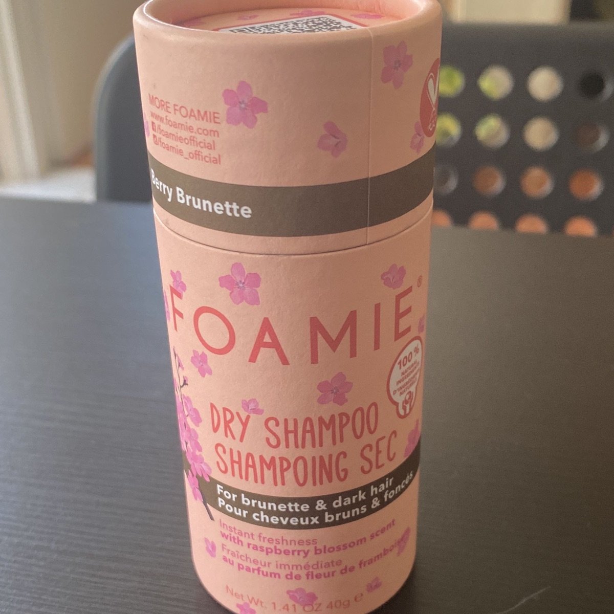 Dry shampoo for brunette dark hair from Foamie Vegan Product