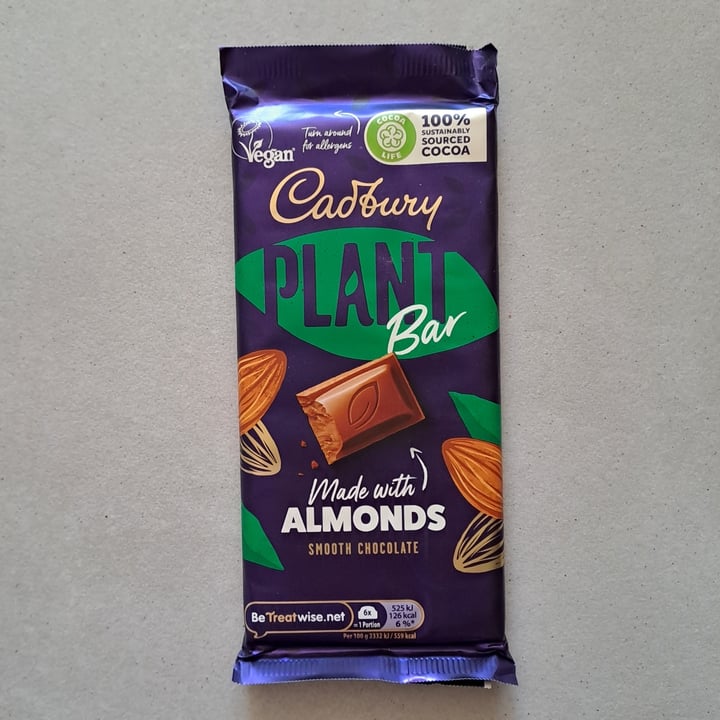 photo of Cadbury Almond shared by @michaelastasia on  25 Feb 2023 - review