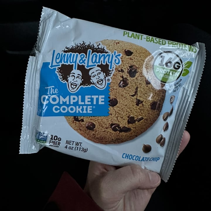 photo of Lenny & Larry’s The Complete Cookie Chocolate Chip  shared by @meliescosteguy on  23 Apr 2023 - review