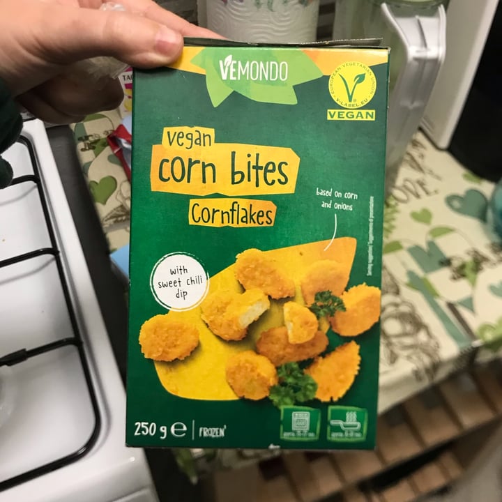photo of Vemondo vegan corn bites cornflakes shared by @mibuttogiulia on  21 Jan 2023 - review