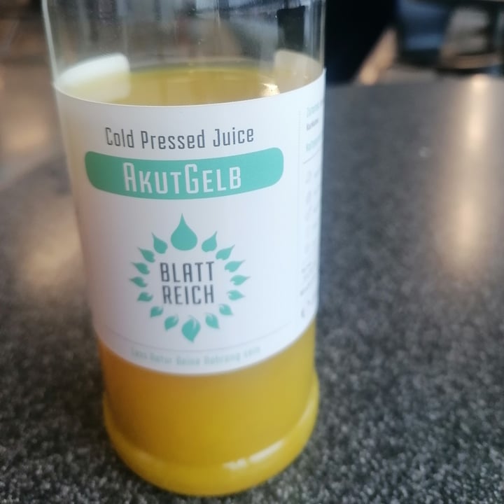 photo of blatt reich Cold pressed juice shared by @lagatta86 on  14 Jan 2023 - review