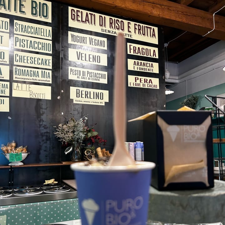 photo of Puro & Bio Yogurt Vegano shared by @naj92 on  30 Jan 2023 - review