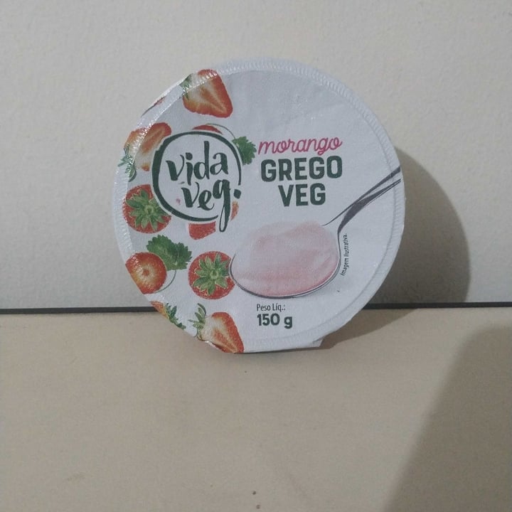 photo of Vida Veg Grego Veg Morango  shared by @giselma on  15 Jan 2023 - review