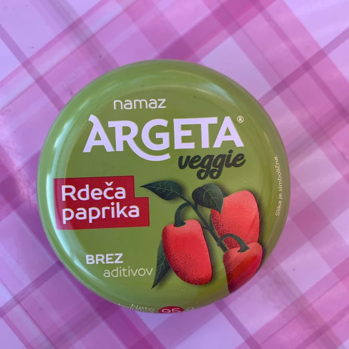 photo of Argeta Paté Red Pepper shared by @slovenianveganfinds on  27 Jul 2023 - review