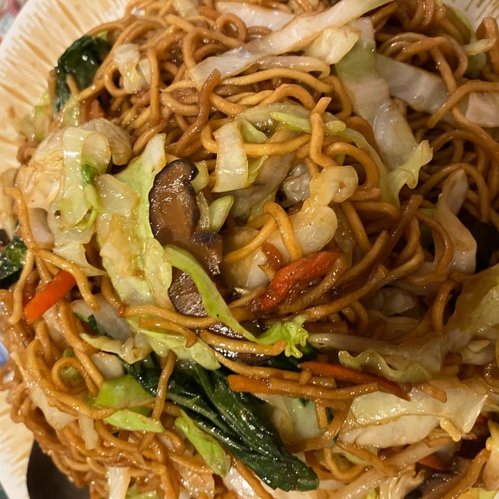 photo of Supreme Vege Pte Ltd 善心缘 stir fried noodles shared by @veganhubby on  08 Feb 2023 - review