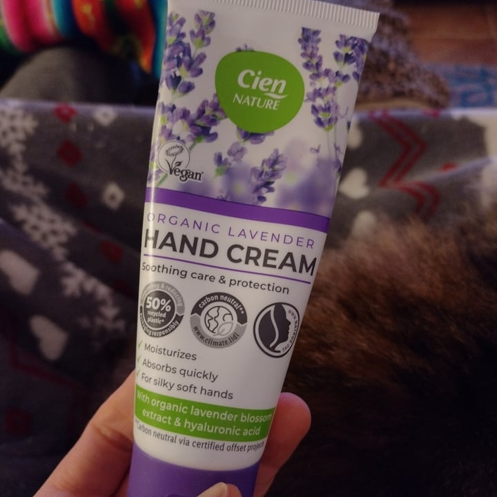 photo of Cien nature organic lavender hand cream shared by @giovannazoratto on  20 Jun 2023 - review