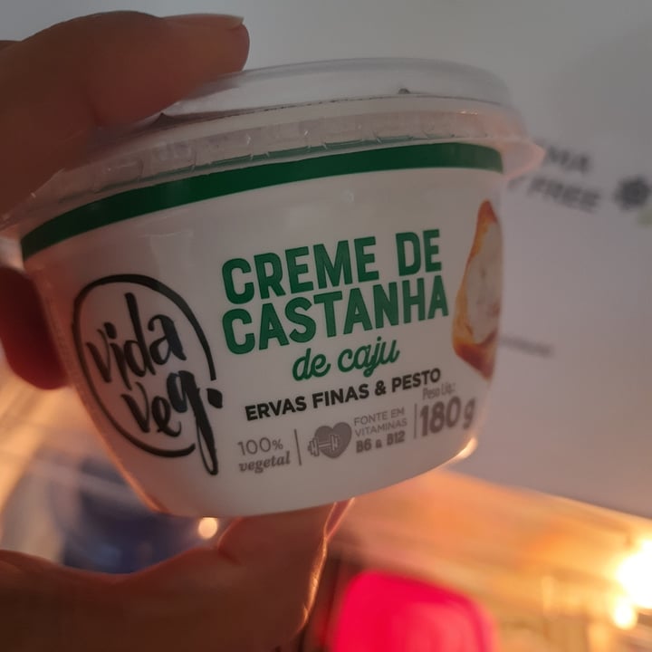 photo of Vida Veg creme de castanha shared by @jesk8r on  07 Aug 2023 - review